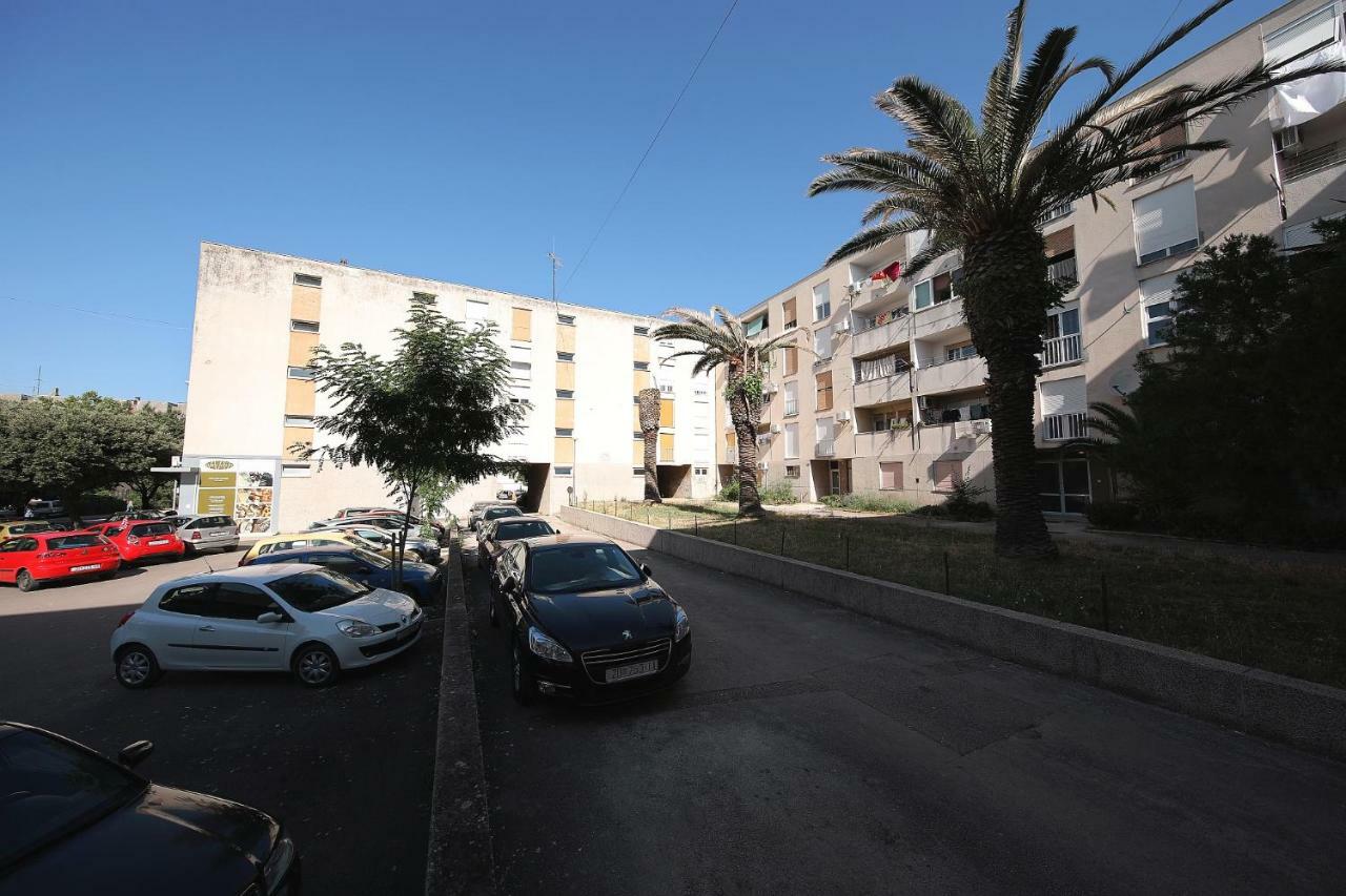 דירות Apartman Zara מראה חיצוני תמונה